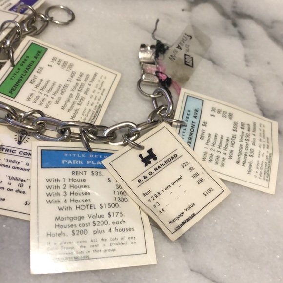 Monopoly Card Vintage Charm Bracelet (1980s) -NWT - Picture 3 of 7